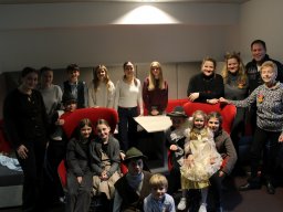 2025 - Christkindlmarkt Unterföhring: "Wenn ein Stern vom Himmel fällt"