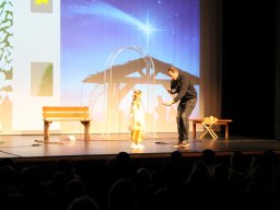 2025 - Christkindlmarkt Unterföhring: "Wenn ein Stern vom Himmel fällt"