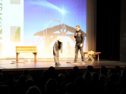 2025 - Christkindlmarkt Unterföhring: "Wenn ein Stern vom Himmel fällt"