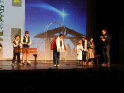 2025 - Christkindlmarkt Unterföhring: "Wenn ein Stern vom Himmel fällt"