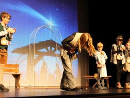 2025 - Christkindlmarkt Unterföhring: "Wenn ein Stern vom Himmel fällt"